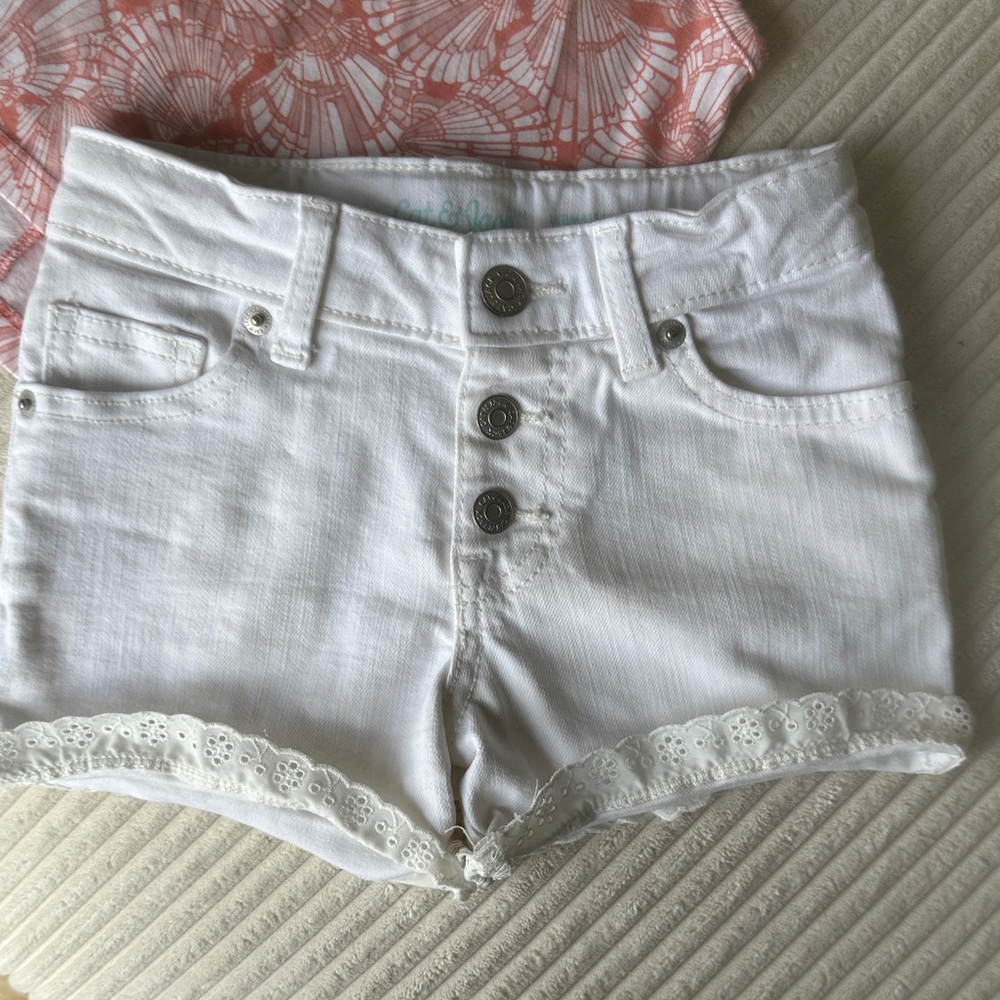 Pair of OshKosh B'gosh Pink Patterned Tank Top and White Denim Shorts - Picture 3 of 13